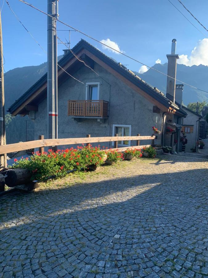 Casa Iolanda Leilighet Bognanco Eksteriør bilde